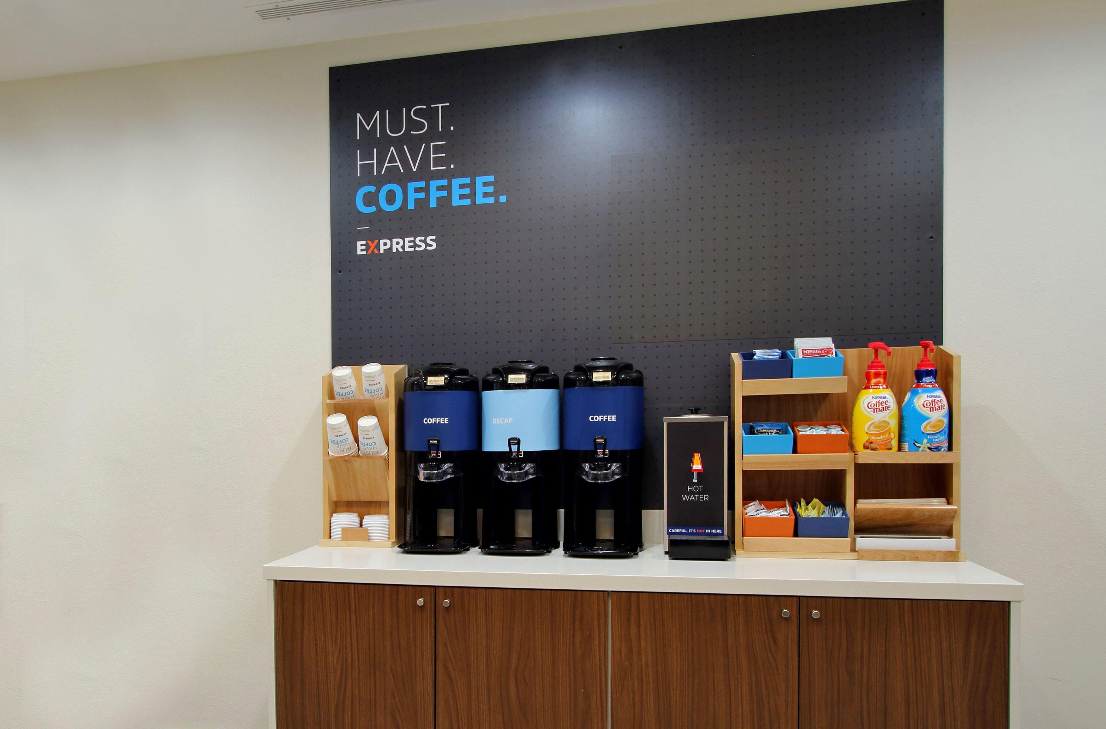Holiday Inn Express & Suites Marion Northeast By Ihg Bagian luar foto