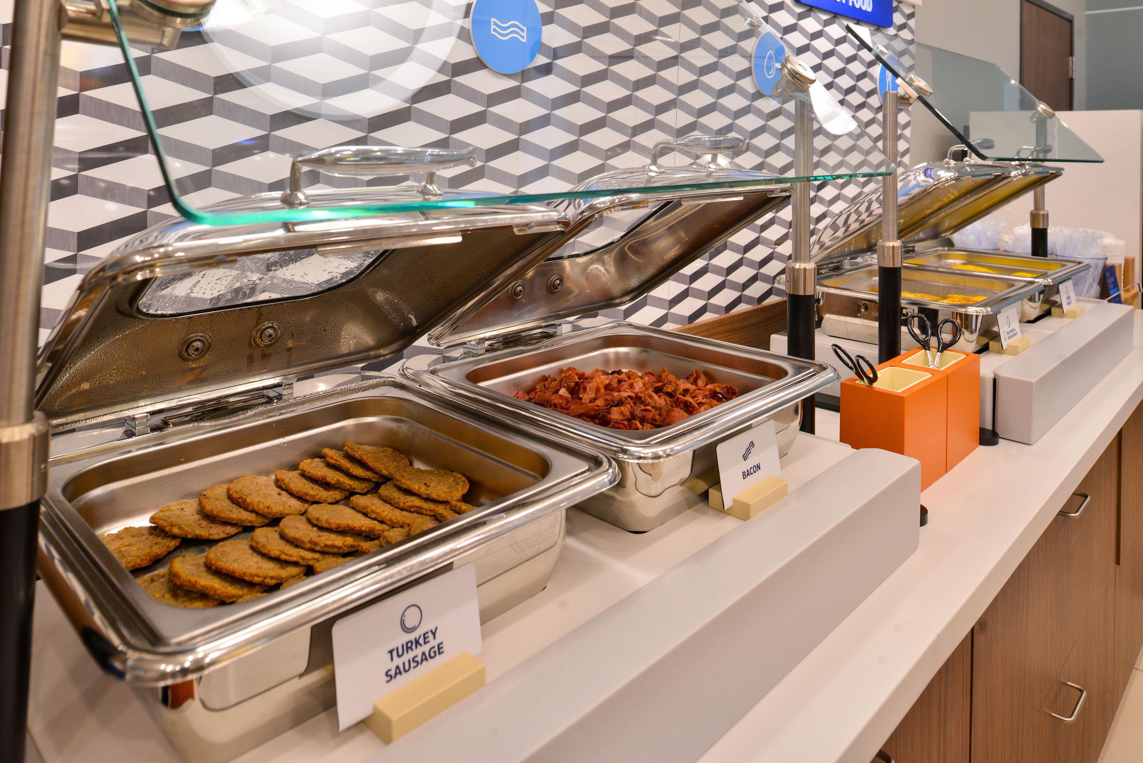 Holiday Inn Express & Suites Marion Northeast By Ihg Bagian luar foto