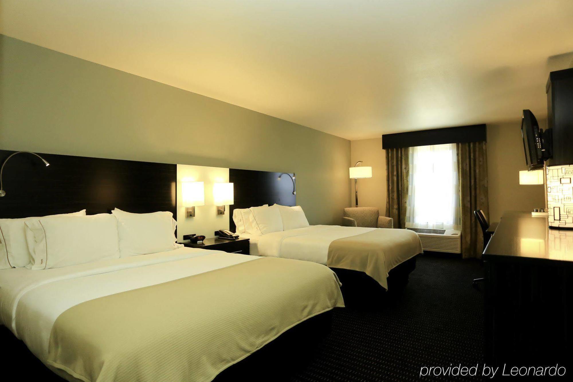 Holiday Inn Express & Suites Marion Northeast By Ihg Ruang foto